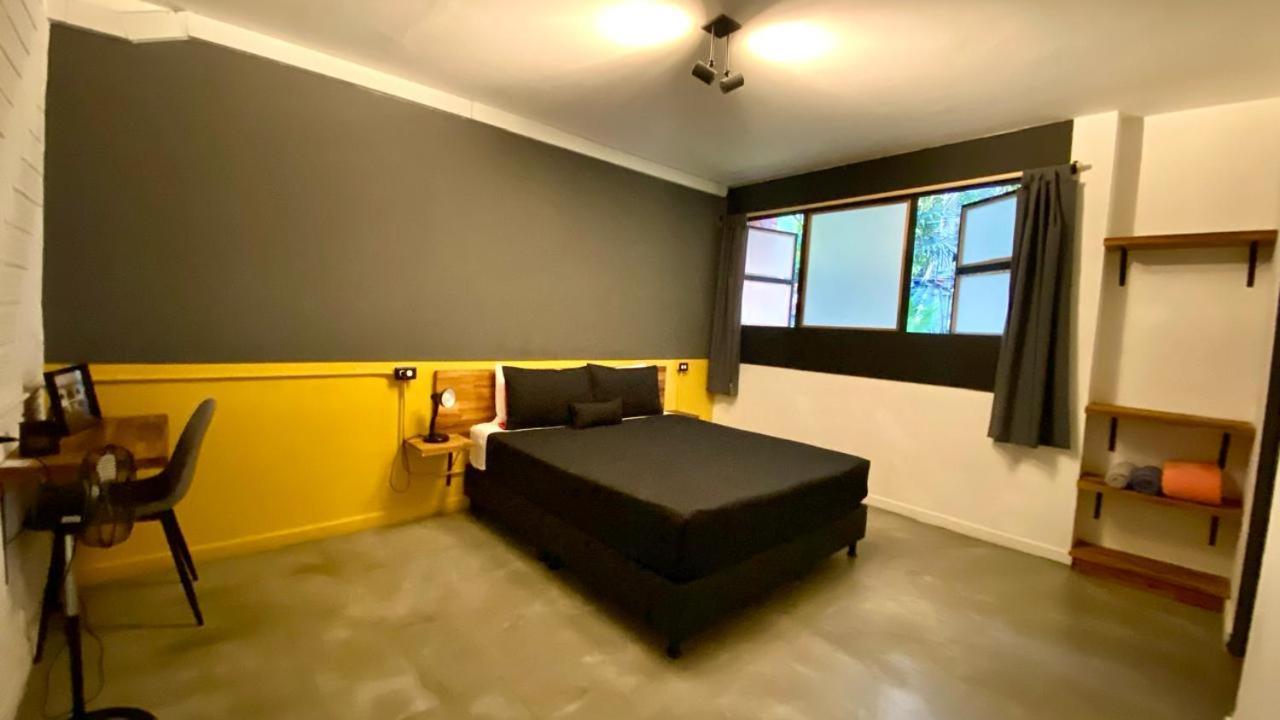 Casa Mosaiko Primer Parque Laureles Medellín Exterior foto